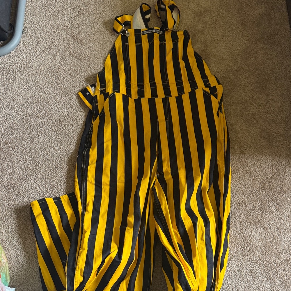 NWT Game bibs game day sports overalls coveralls bibs Hawkeyes GT